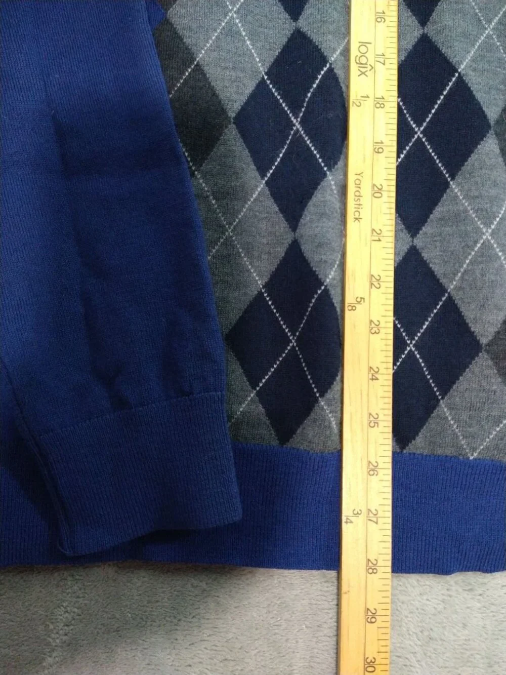 Banana Republic Sweater Mens Large Blue Argyle Merino Wool V Neck Pullover